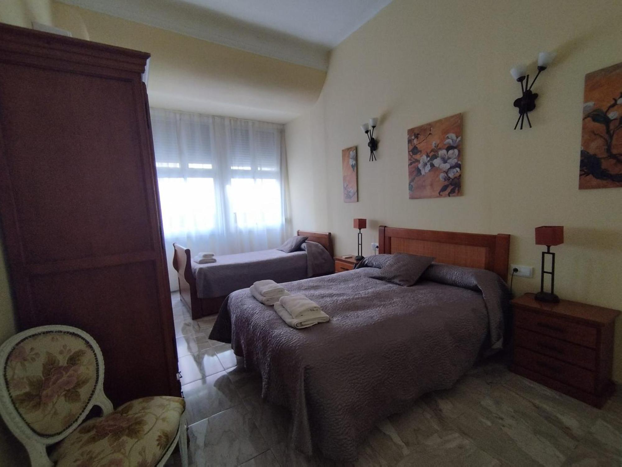 ★★Apartamentos Marin★★ Alicante Buitenkant foto